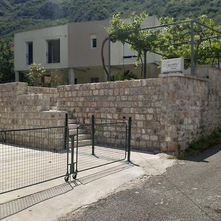 Apartments Grgurevic Kotor Eksteriør bilde