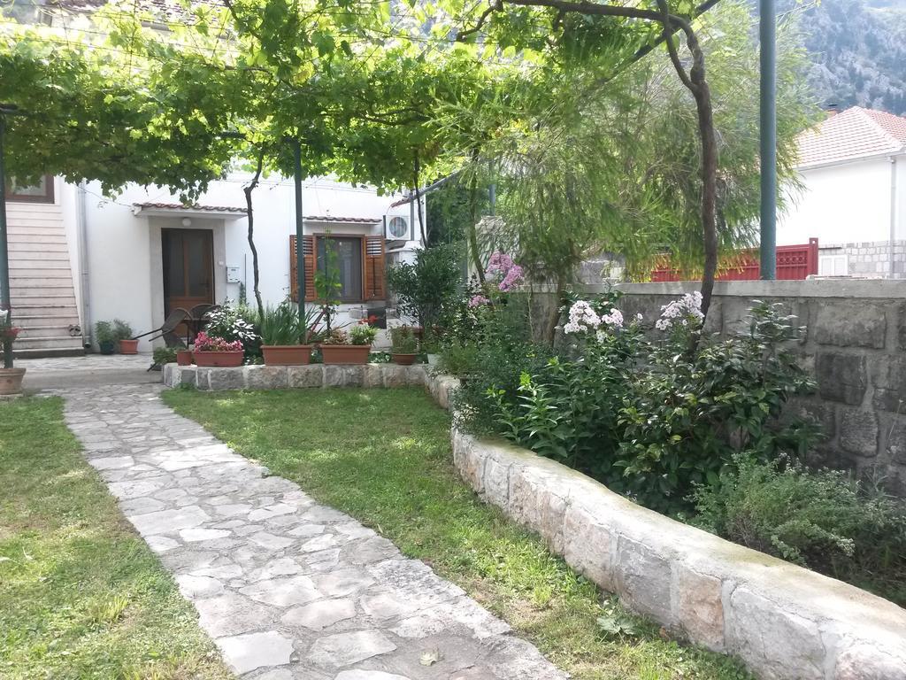 Apartments Grgurevic Kotor Eksteriør bilde